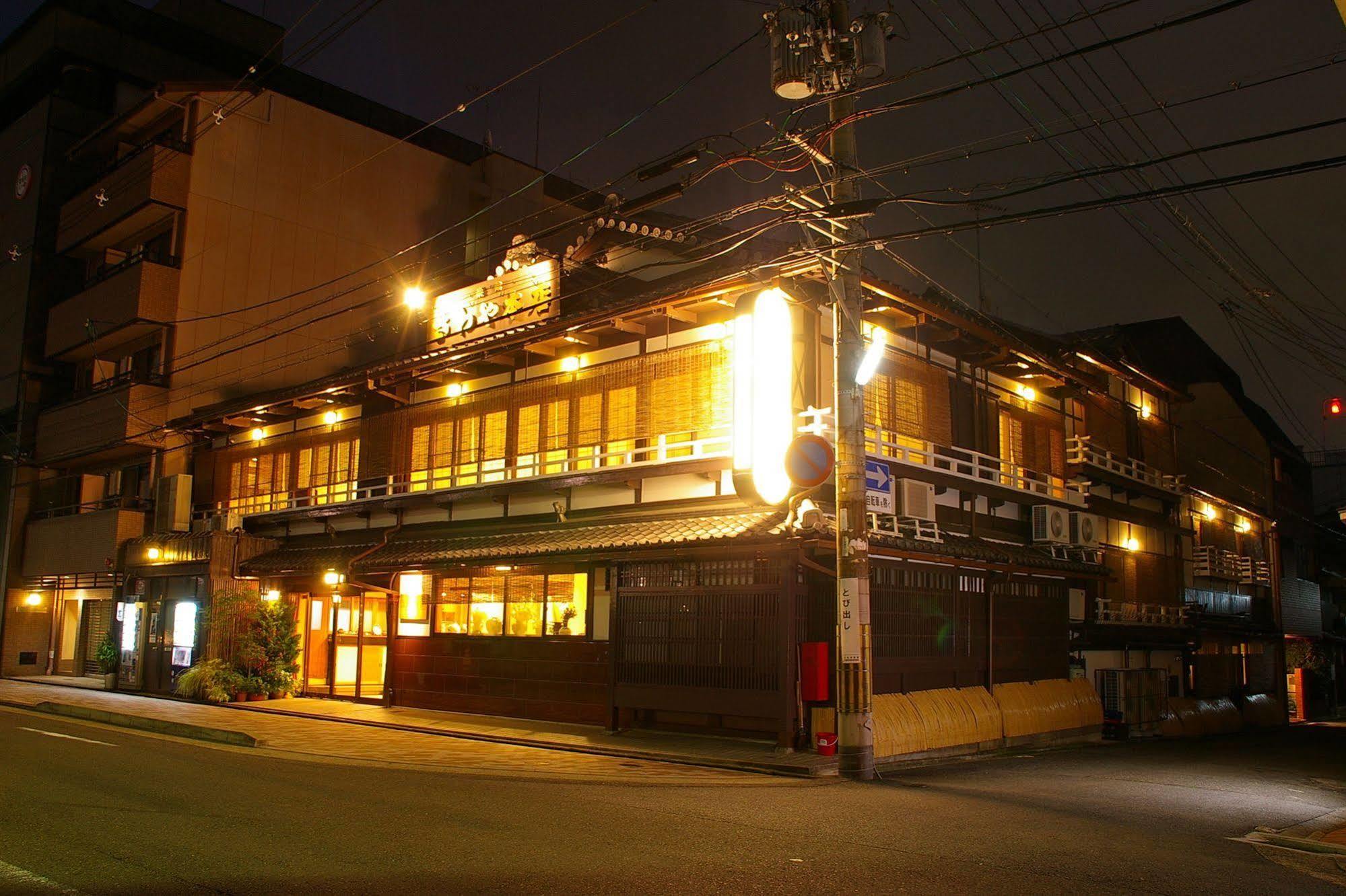 Ryokan Sawaya Honten Kyoto Exteriör bild