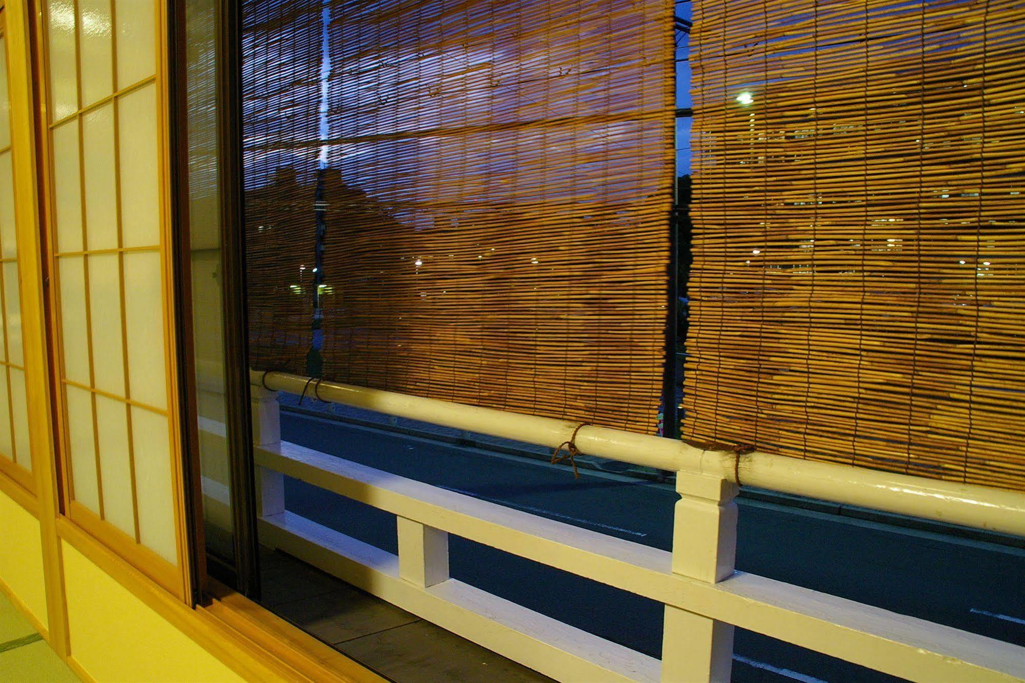 Ryokan Sawaya Honten Kyoto Exteriör bild